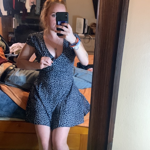 Blue and White Floral Skater Dress - Picture 2 of 5